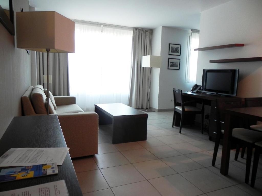 Residence Services Calypso Calanques Plage Marseilles Zimmer foto